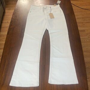 Foster Jeans Co women’s white jeans size 4 NWT. Veronica Bootcut.